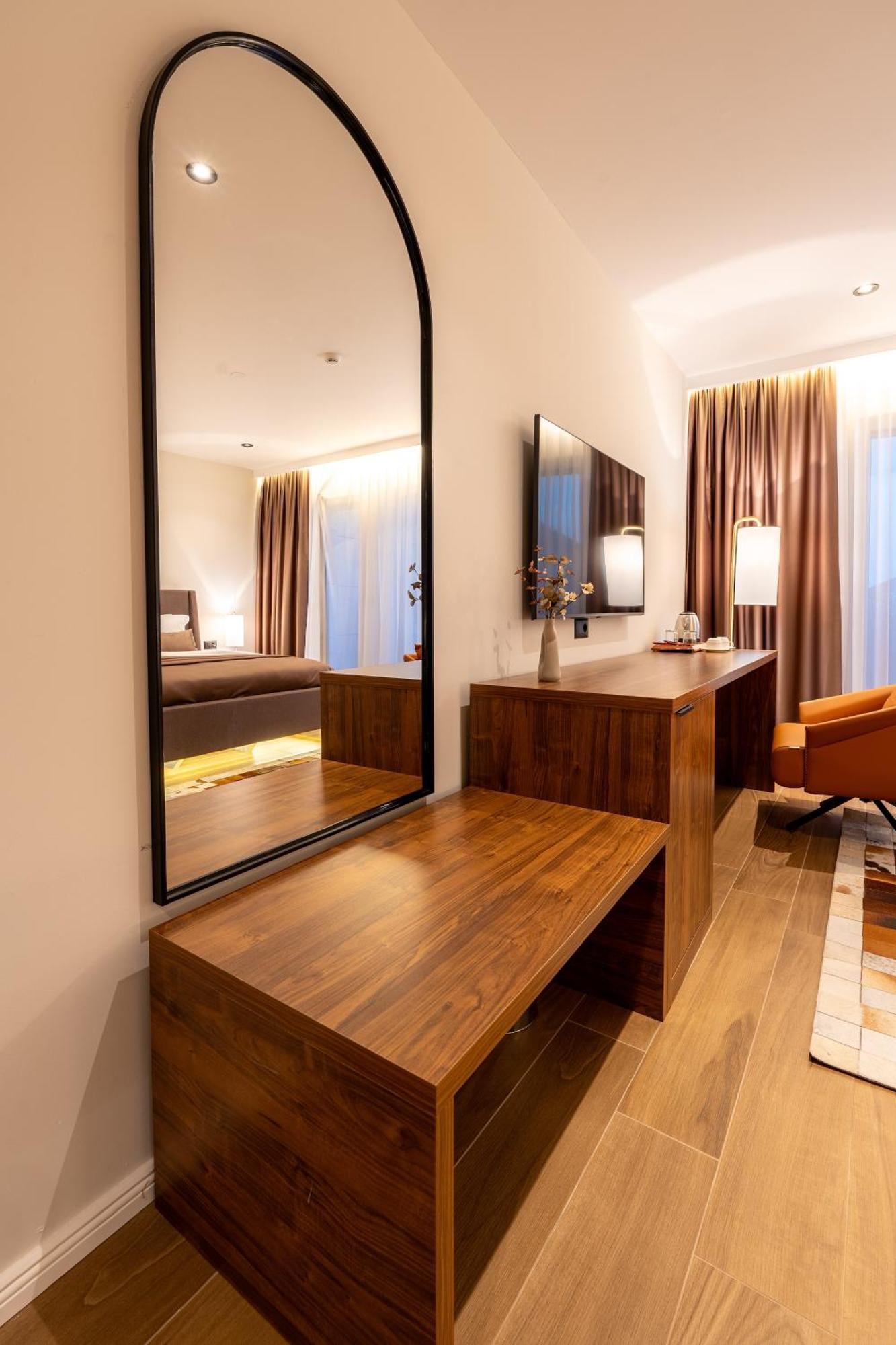 Ruby Hotel Prishtina 프리슈티나 외부 사진