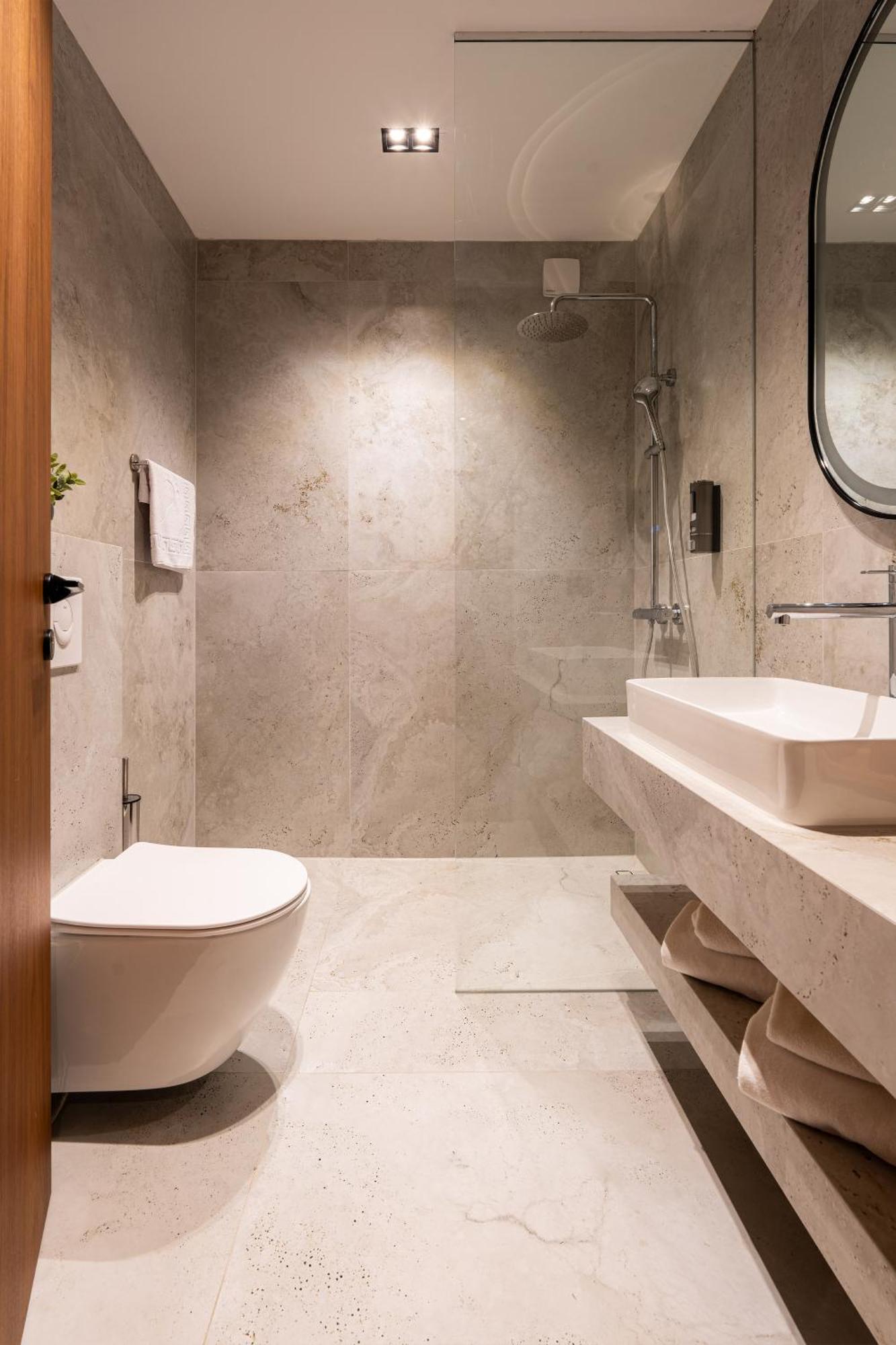Ruby Hotel Prishtina 프리슈티나 외부 사진