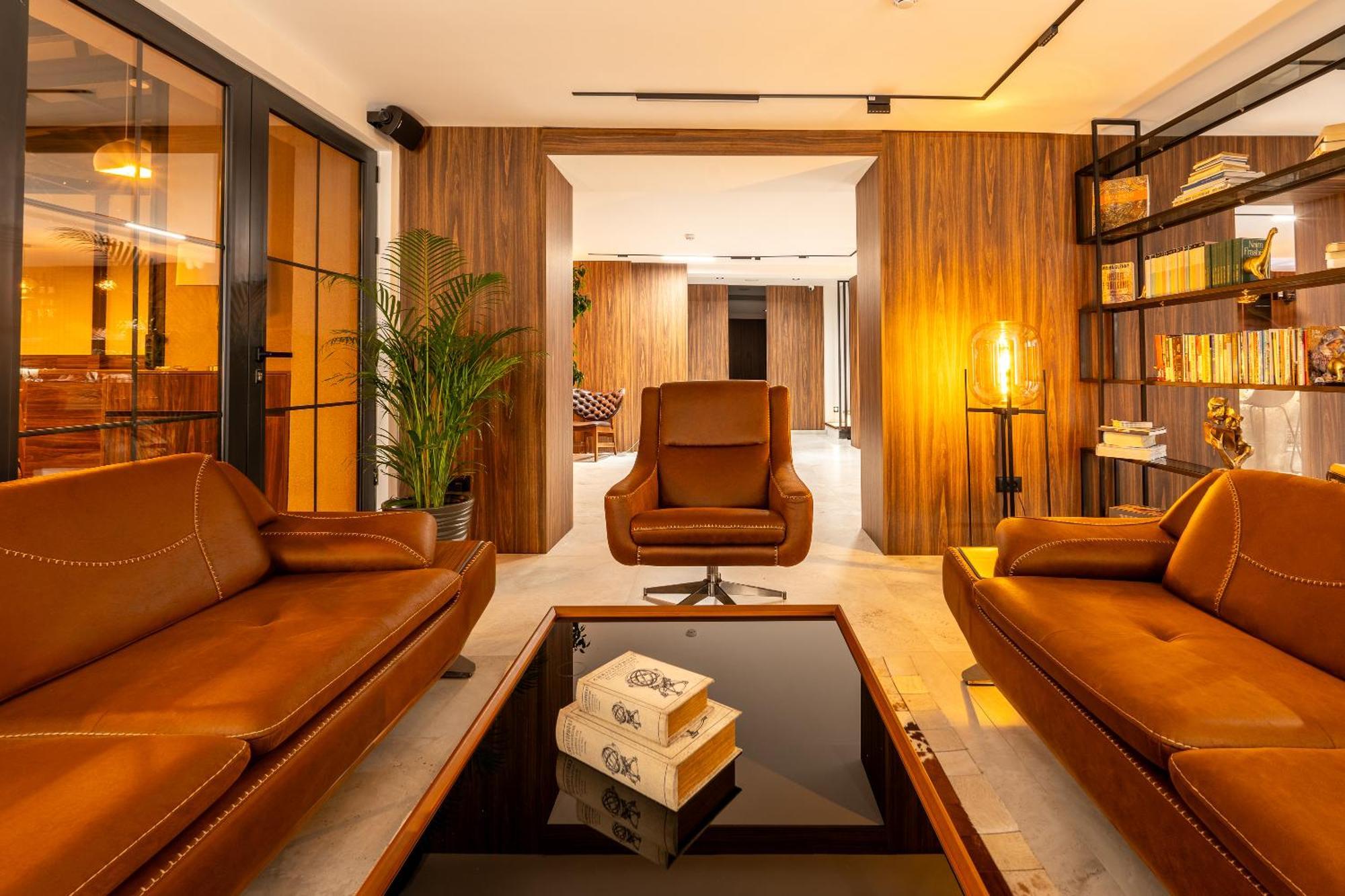 Ruby Hotel Prishtina 프리슈티나 외부 사진