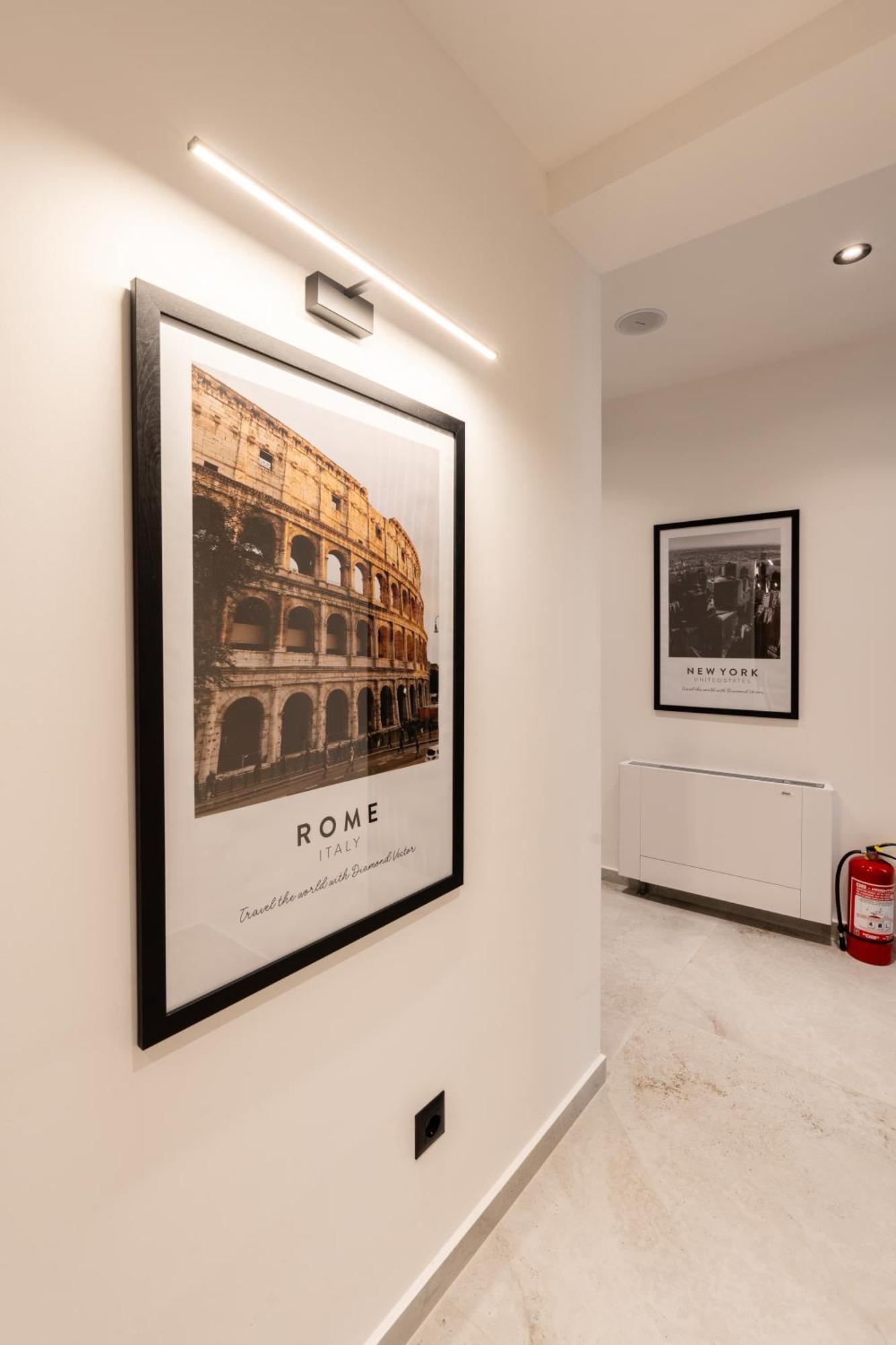 Ruby Hotel Prishtina 프리슈티나 외부 사진